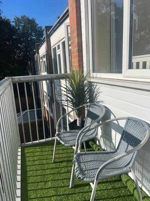 2 Bedroom Apartment With Balcony Oxford Buitenkant foto