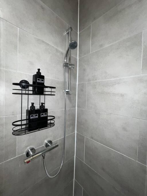 2 Bedroom Apartment With Balcony Oxford Buitenkant foto
