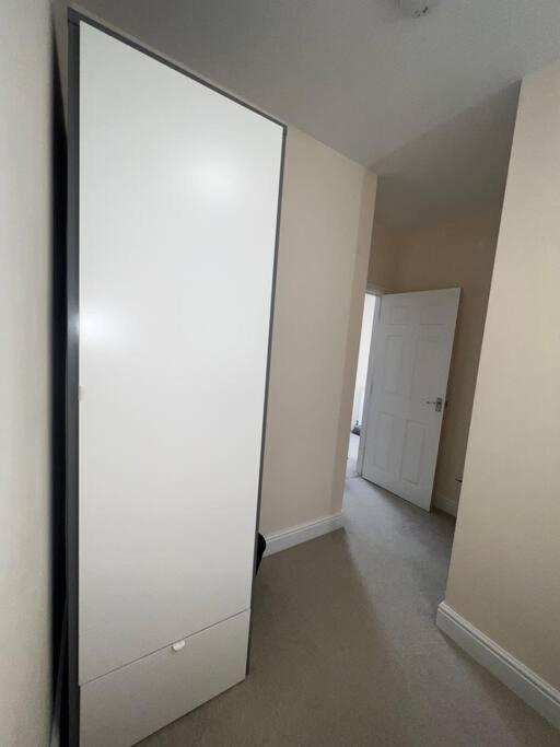 2 Bedroom Apartment With Balcony Oxford Buitenkant foto